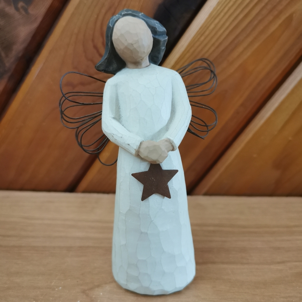 Willow Tree Angel of Light Figurine